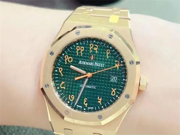 愛彼手表機芯生銹了怎么辦(圖) 愛彼手表機芯生銹了怎么辦(圖)