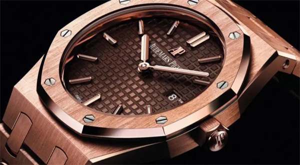 愛彼腕表走快了處理方法是什么(圖) 愛彼腕表走快了處理方法是什么(圖)