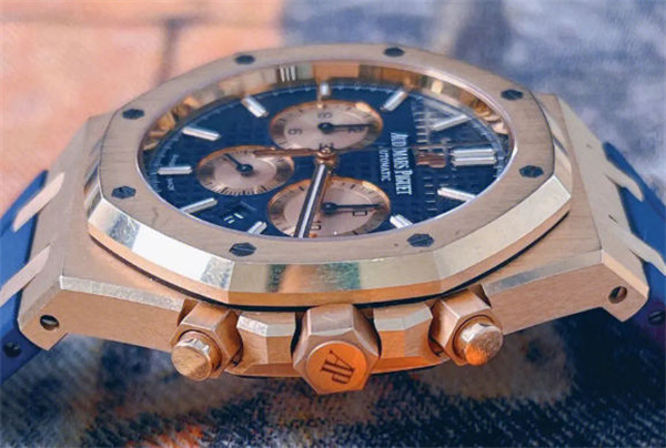 愛彼手表表蒙有劃痕處理方法匯總（圖）